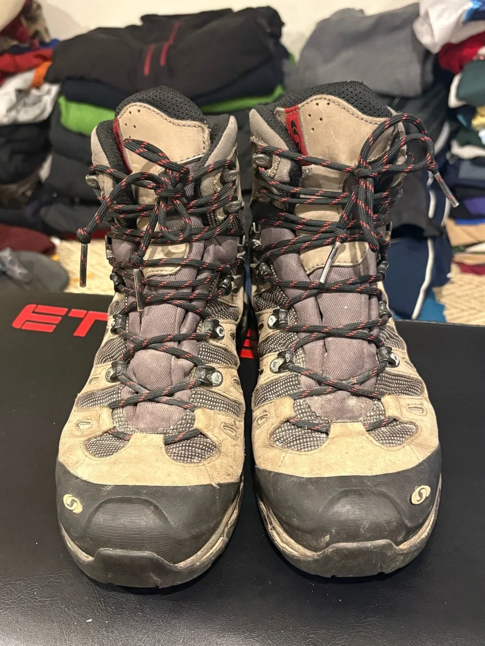 Salomon durable trail